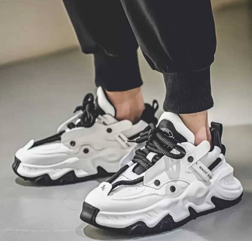 10-black-sport-shoe-tigonis-black-original-imah2aws7snygard Retro High-Quality Casual Sneakers for Men, Women, and Kids | Unisex Design - Image 1