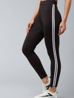 Stylish Women’s Striped Ankle-Length Tights - Image 2