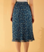 Women’s Floral Printed Midi Skirt - Image 3