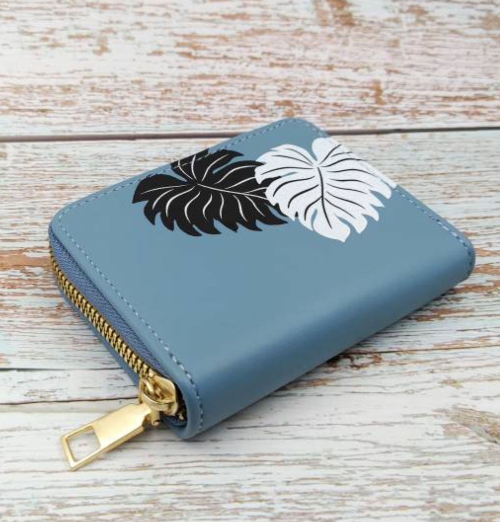 united desi (17) Women’s Casual RFID Card Holder – Lightweight Blue Artificial Leather Accessory - Image 1