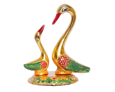 Beautiful Love Birds Statue