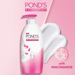 POND'S Niacinamide Nourishing Body Lotion 275 ml - Image 3
