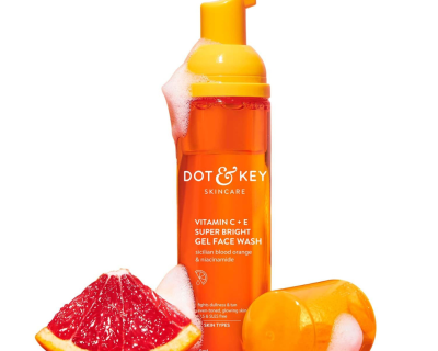 DOT & KEY Vitamin C Super Bright Foaming Face Wash