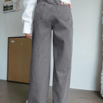 Baggy Bell Bottom Jeans for women - Image 3