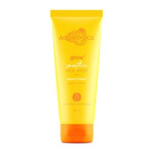 Aqualogica Glow+ Smoothie Face Wash