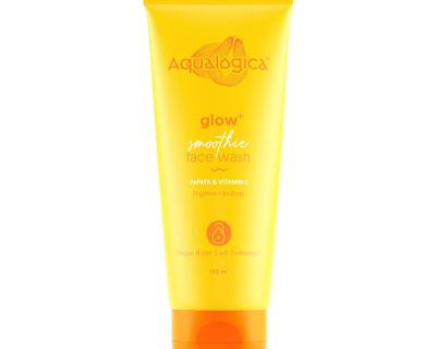 Aqualogica Glow+ Smoothie Face Wash