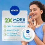 NIVEA Soft Light Moisturising Cream - 300 ml - Image 2