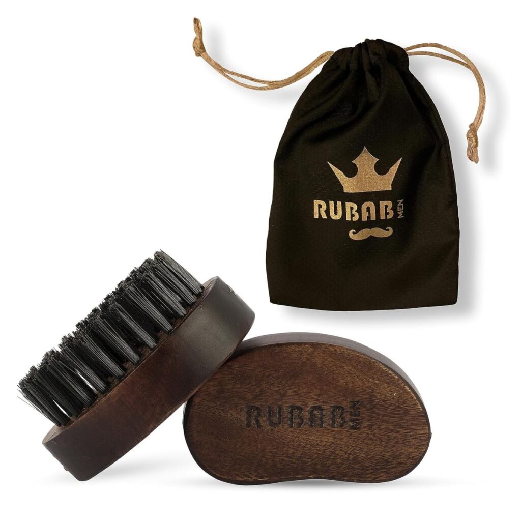 RUBAB MEN Travel Friendly Nylon Bristle Beard Brush